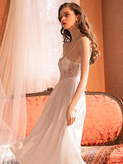 Vestido lencero de satén con encaje