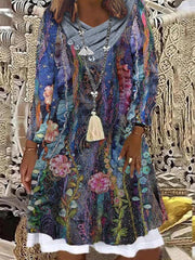 Langärmliges Kleid mit Florkragen und Print