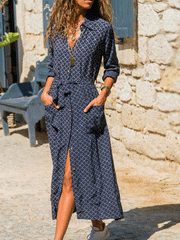 Vestido de manga larga con cinturón y bolsillo estampado