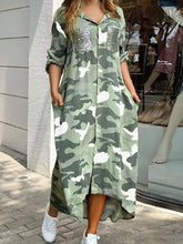 Vestido camisero de manga larga con bolsillo estampado