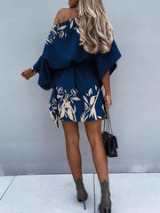 Vestido informal estampado con hombros descubiertos y cinturón