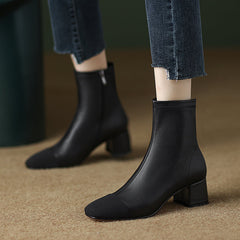 Botas de punta de cuero Nora