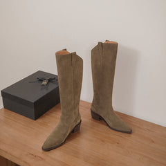 Botas altas hasta la rodilla de ante color caqui Nayla