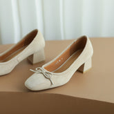 Nova Nude Pumps mit Schleife