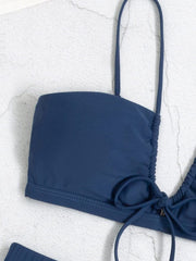 Sexy Badeanzug in Volltonfarbe mit Krawatte