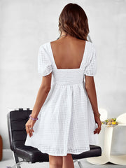 Vestido a cuadros de color liso