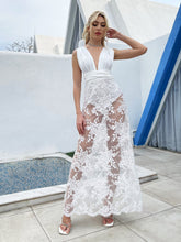 Sexy Einteiler mit bedrucktem Netzstoff und Cut-Out