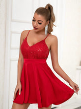 Vestido halter con patchwork de lentejuelas