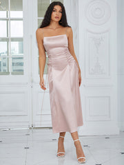 Neckholder-Cocktailkleid mit Schnürung