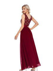 Elegantes Ballkleid aus Gaze mit hoher Taille