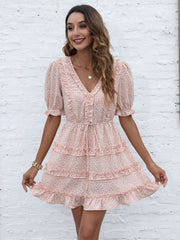 Lässiges Kleid mit floralen Volants