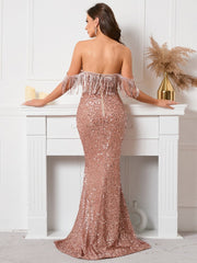 Trägerloses Abendkleid mit Pailletten und One-Shoulder-Träger