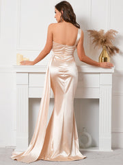 Satin One-Shoulder Rückenfreies Abendkleid mit Schleife