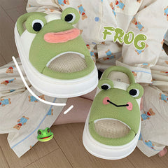 Lindas pantuflas de lino con forma de rana