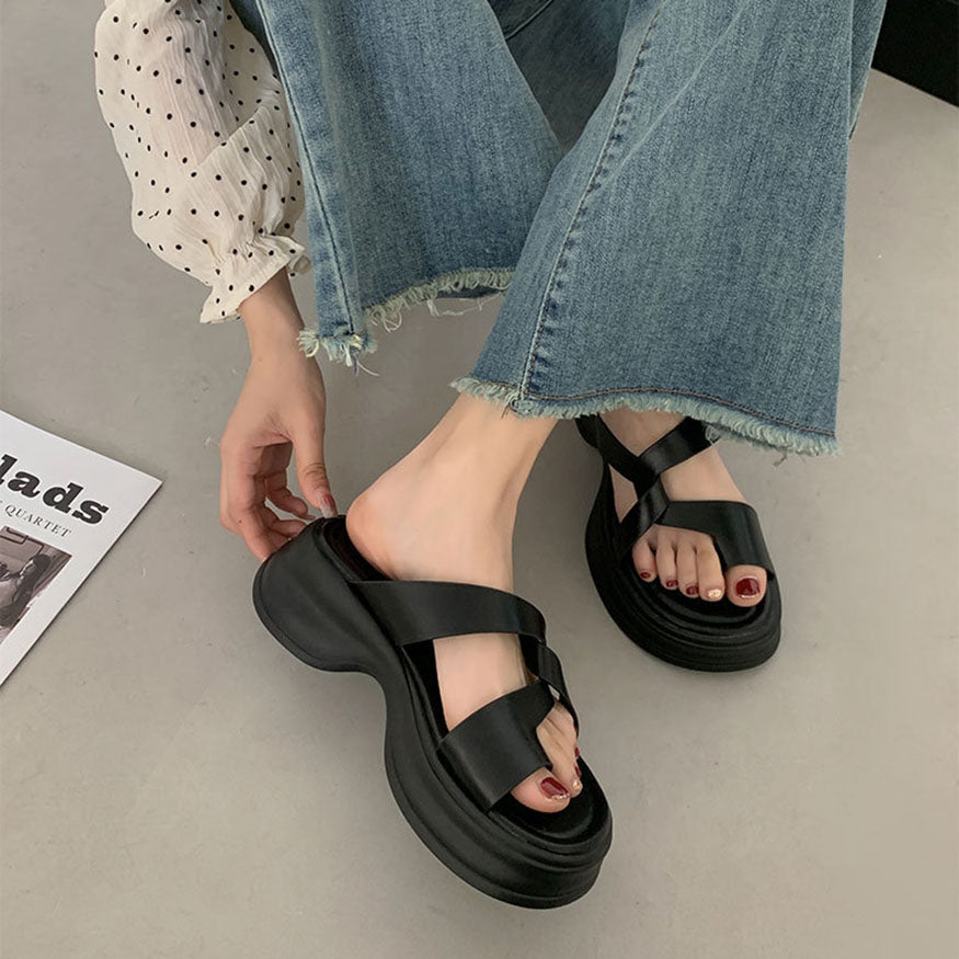 Chic Simple Twist Sandals