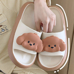 Lindas chanclas con forma de cachorro