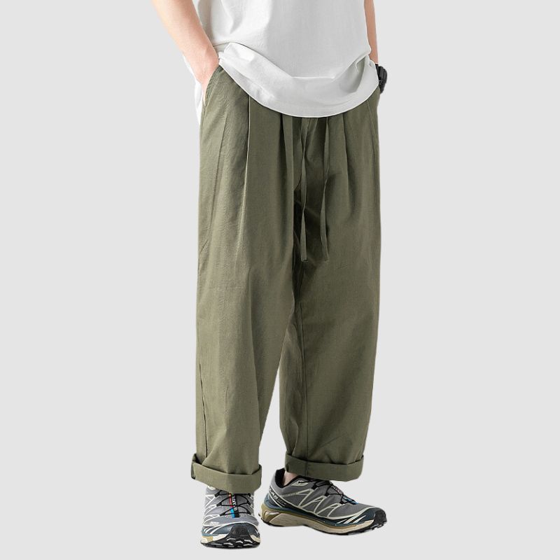 Outdoor-Cargohose mit geradem Bein und Plissiertem Design