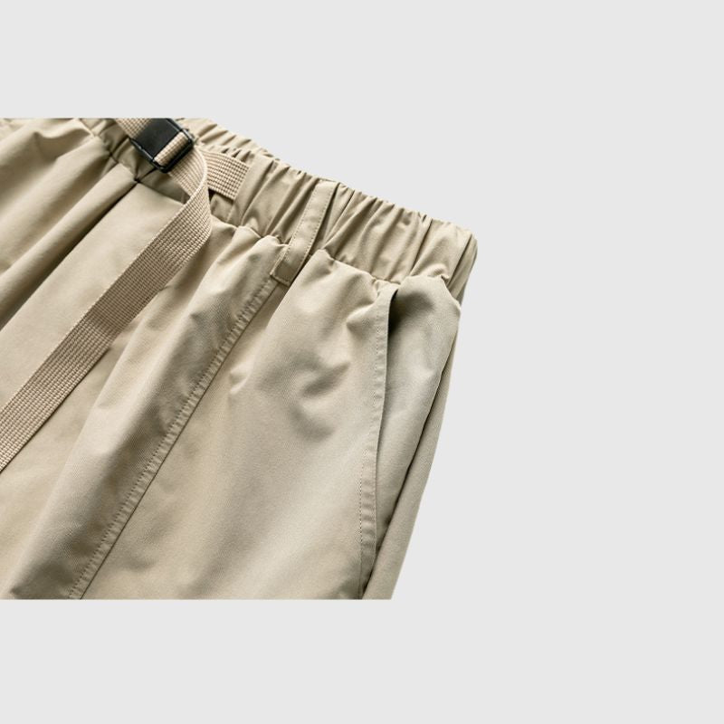 Cargo-Shorts mit Schnallengürtel