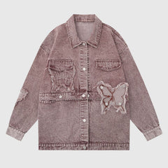 Chaqueta vaquera desgastada con bordado de mariposas