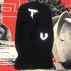 Gorra redonda divertida de tres agujeros