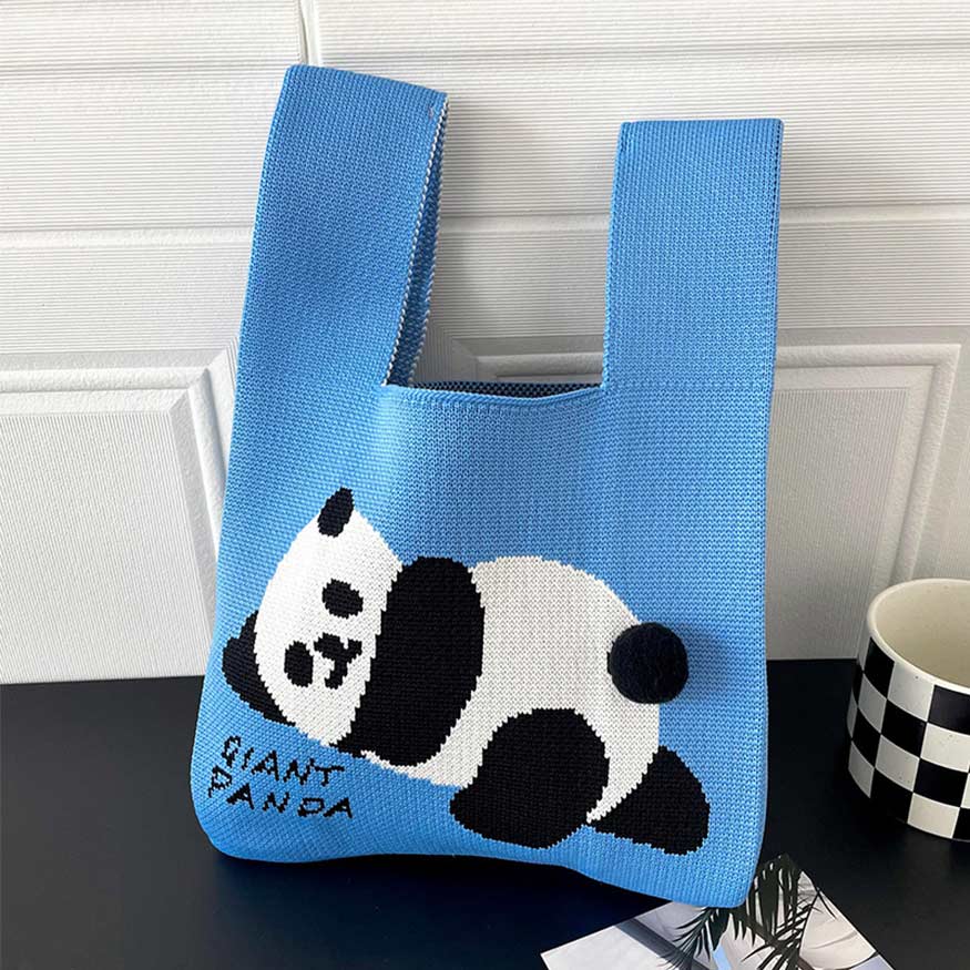 Strick-Tasche mit Panda-Chic-Print