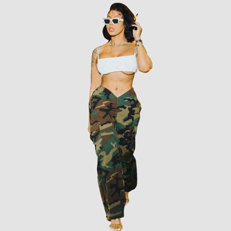 Camouflage-Cargohose mit niedriger Taille