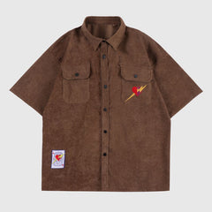 Camisetas de corazón de relámpago