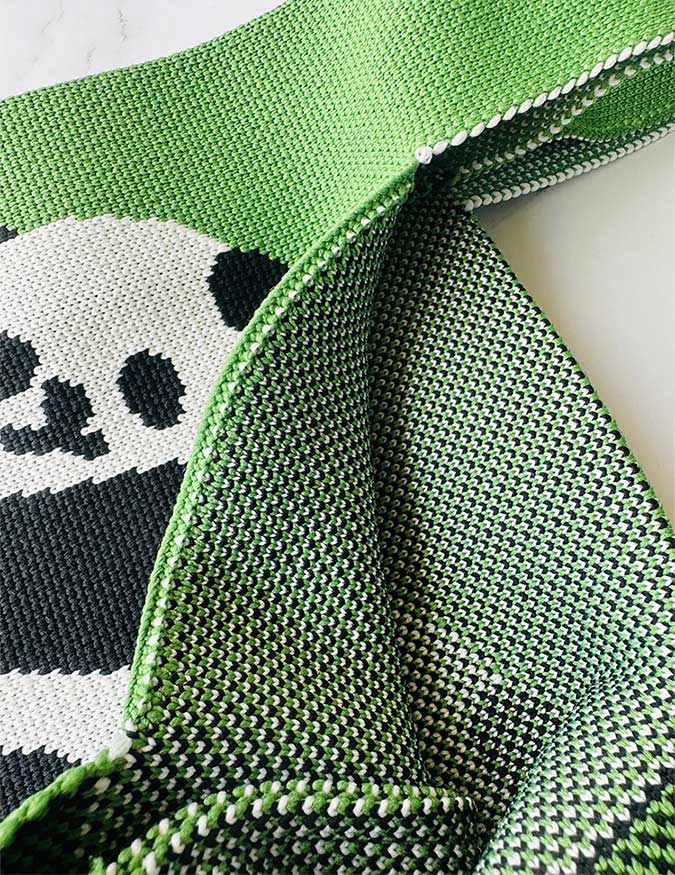 Bolso de punto elegante con diseño de panda