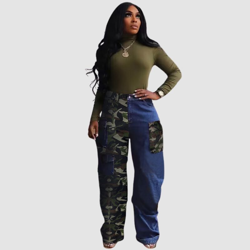 Pantalones cargo anchos de mezclilla con parches de camuflaje