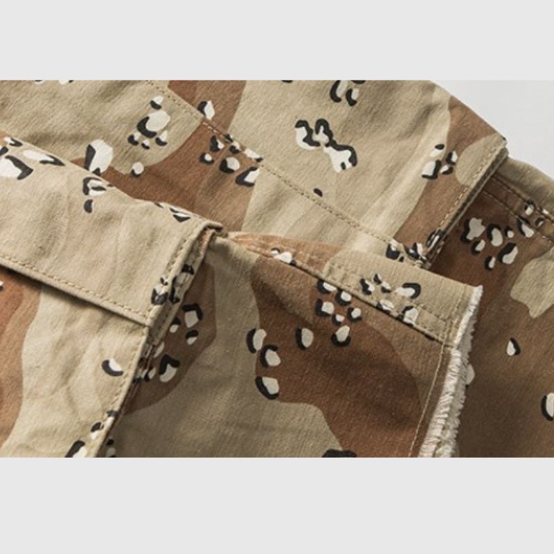 Pantalones cortos de camuflaje con cordón