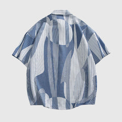 Camisa con estampado abstracto moderno