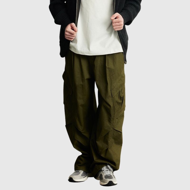 Side Pocket Patch Pleated Cargo Pants