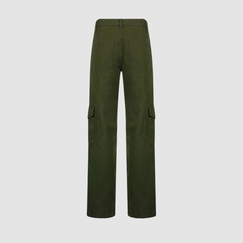 Cargohose mit aufgemaltem Taschenaufnäher-Design