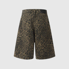 Lockere Jeansshorts mit Leopardenmuster