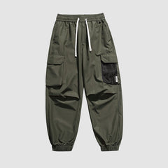 Outdoor-Cargohose mit aufgesetzten Taschen