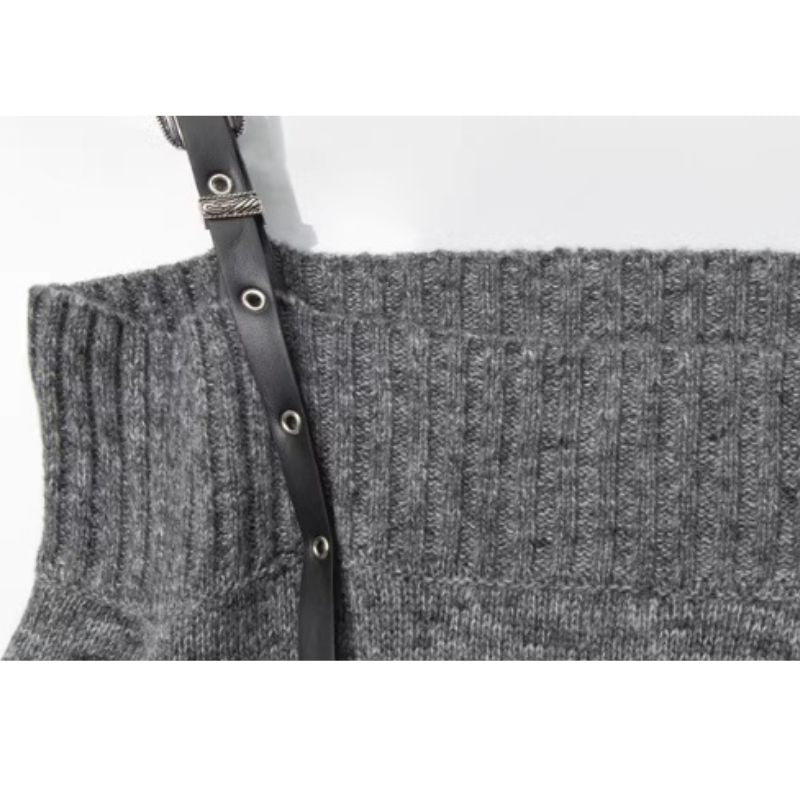 Asymmetrischer gemütlicher schicker Pullover