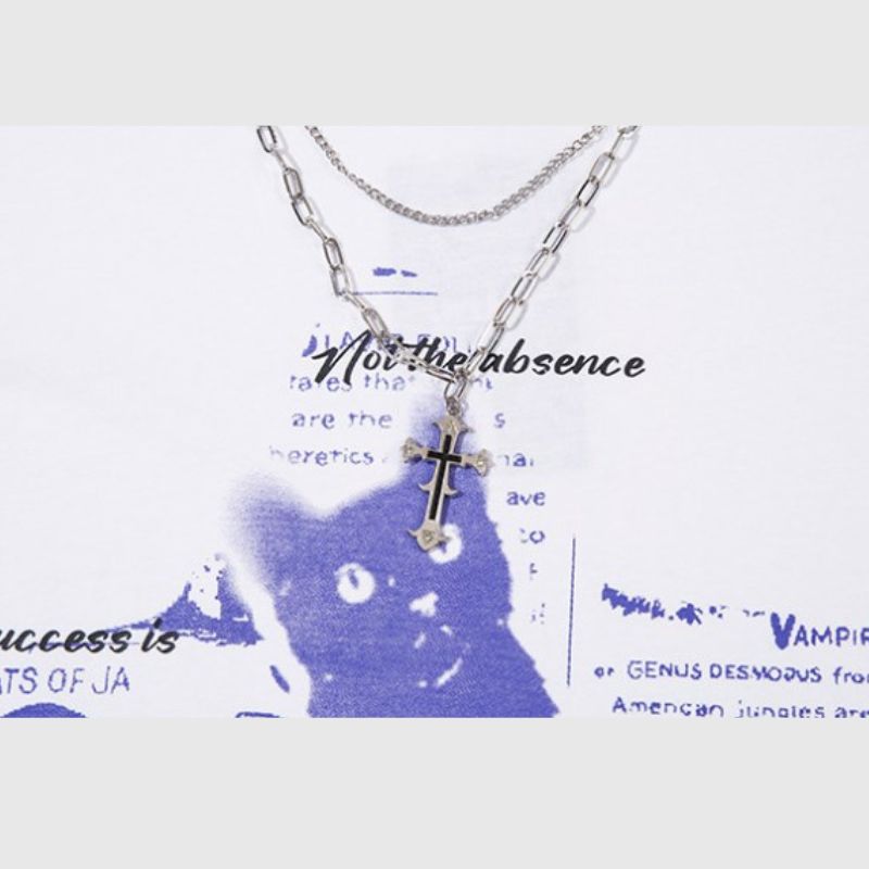 Cat Print Necklace Tee