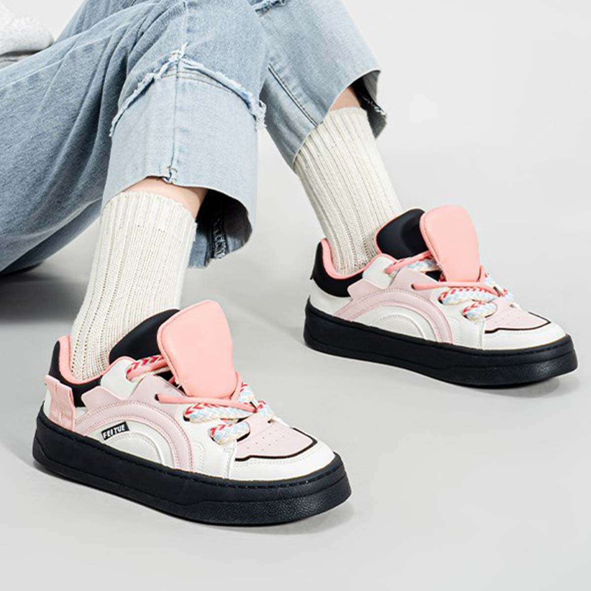 Stylische Low-Top-Sneaker