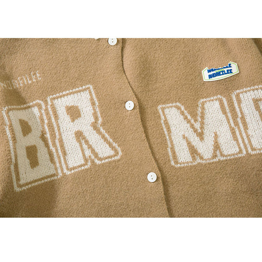 Chaqueta corta de punto jacquard con estampado de letras
