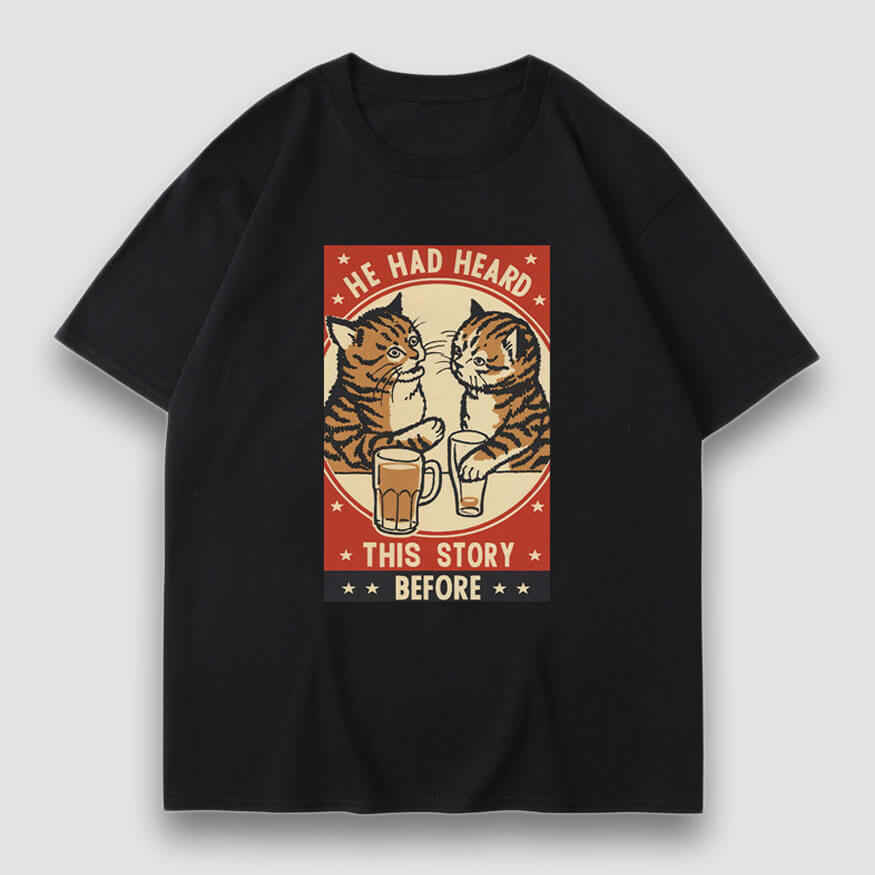 T-Shirt mit trinkender Katze und Cartoon-Print