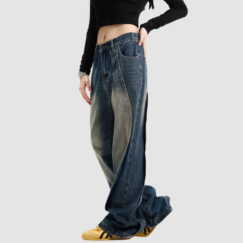 Schwere Cleanfit-Jeans