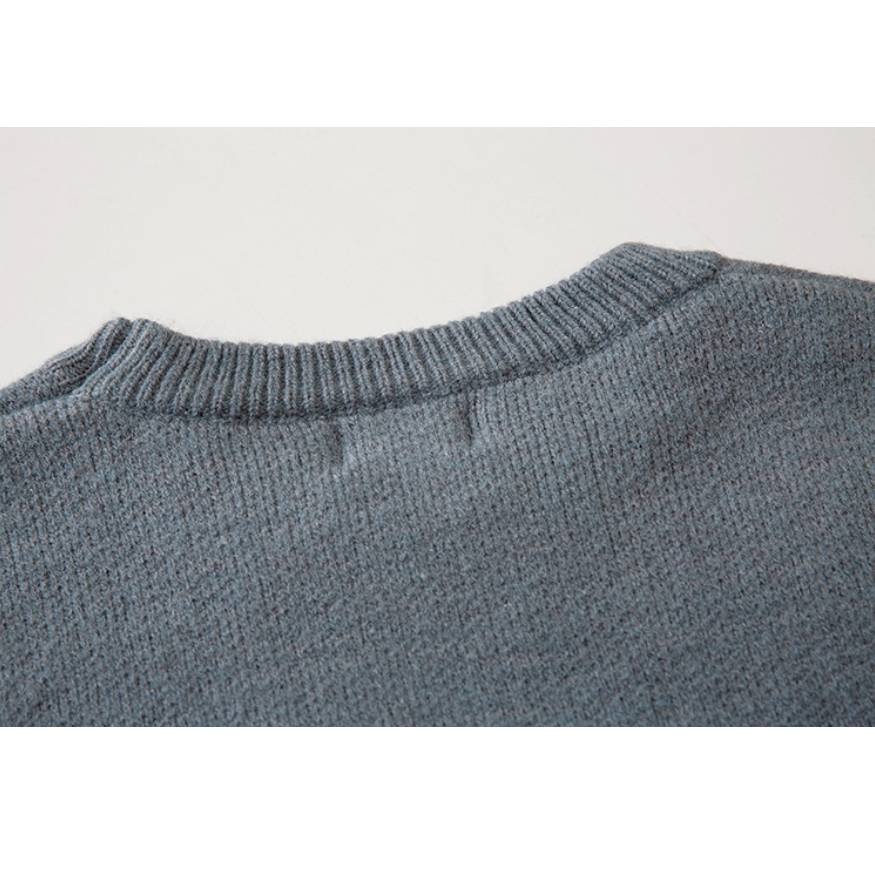 Süßer Pullover mit Bärenmuster