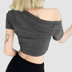 Crop-Top mit Ketten-Print und Herz-Print