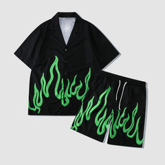 Zweiteiliges Hemd mit Flammenmuster + Shorts