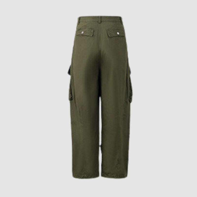 Pantalones cargo plisados ​​con parche de bolsillo lateral