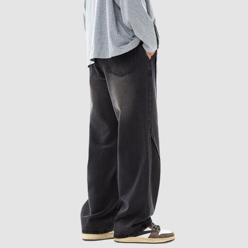 Pleated Design Cargo Jeans