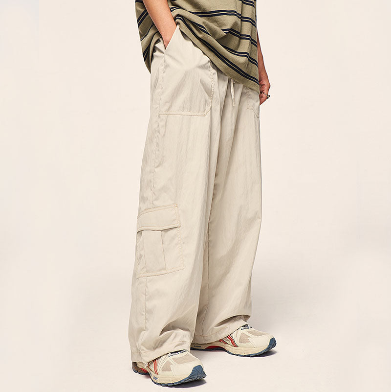 Multi Pocket Patch Solid Color Drawstring Pants