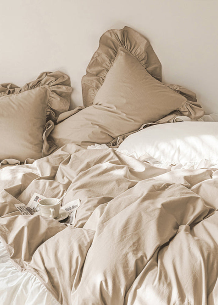 Amelia Ruffled Lace Washed Cotton Bedding Set - White & Brown