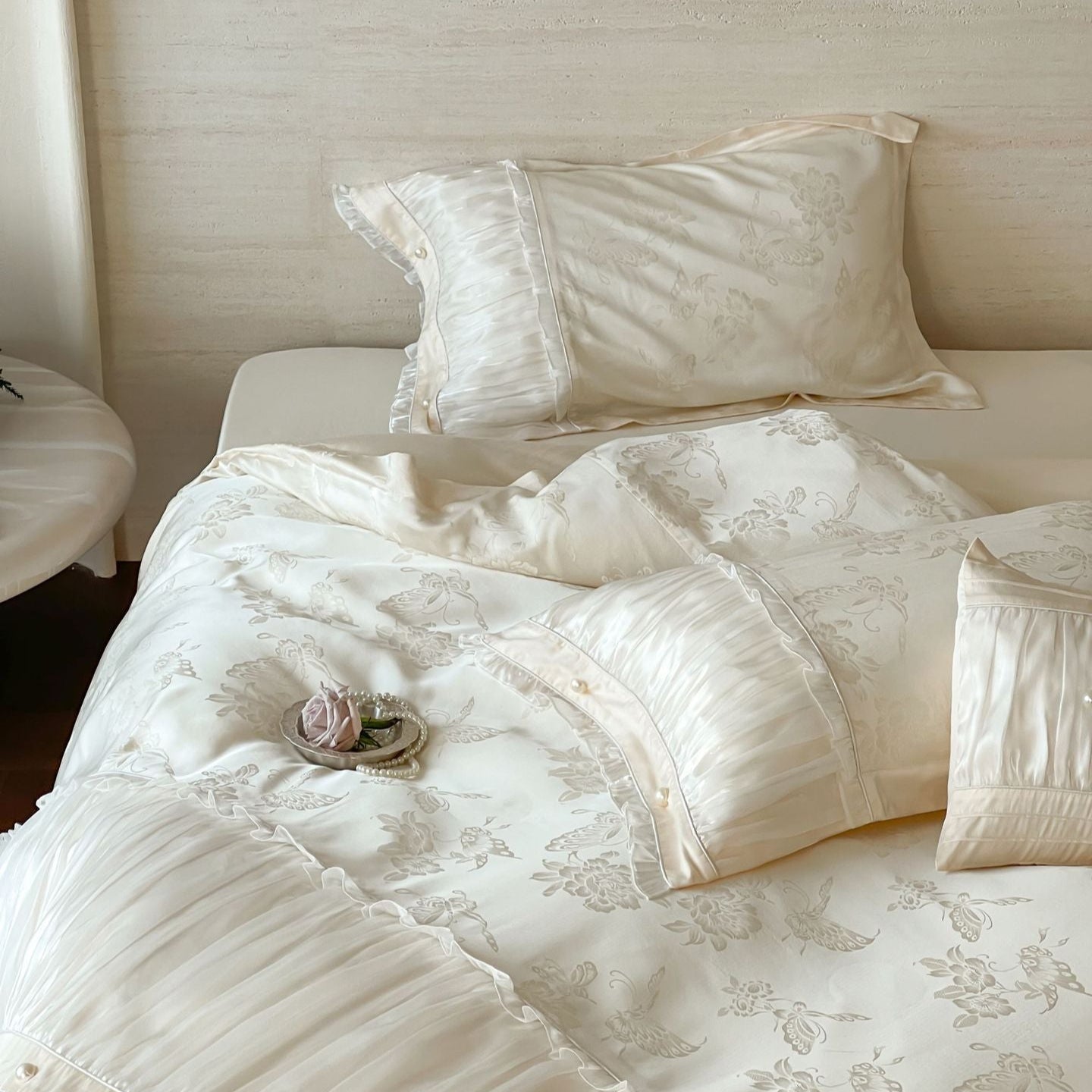 Aurora Lace Floral TENCEL Bedding Set - Beige