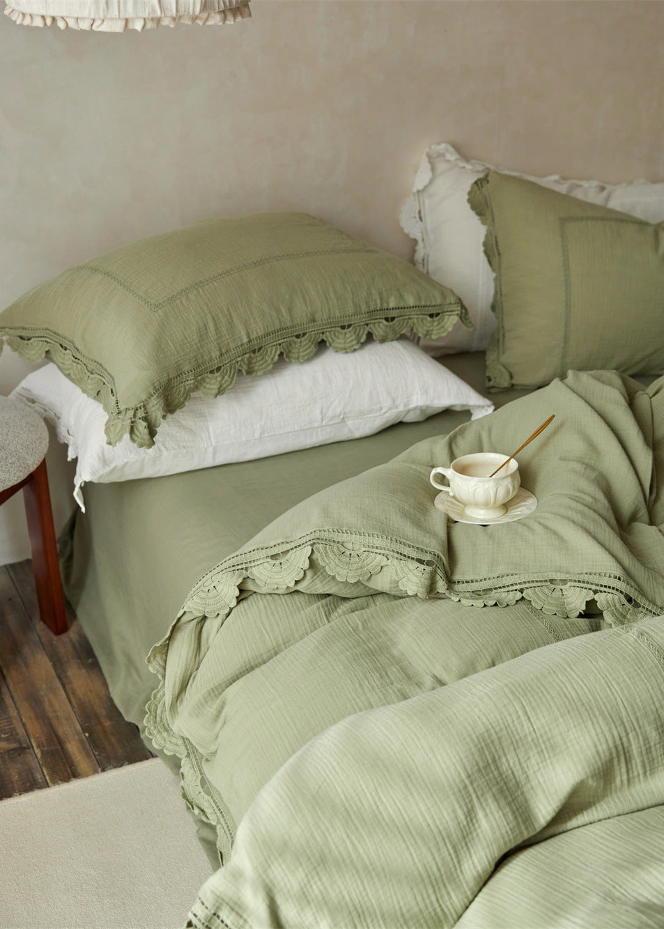 Isadora Lace Ruffle Double Gauze Bedding Set - Green